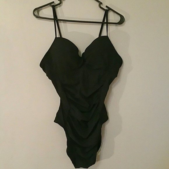 love your assets Other - Love your assets by Sara Blakely swim suit